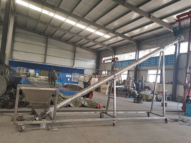 倾斜圆管香蕉视频下载地址链接